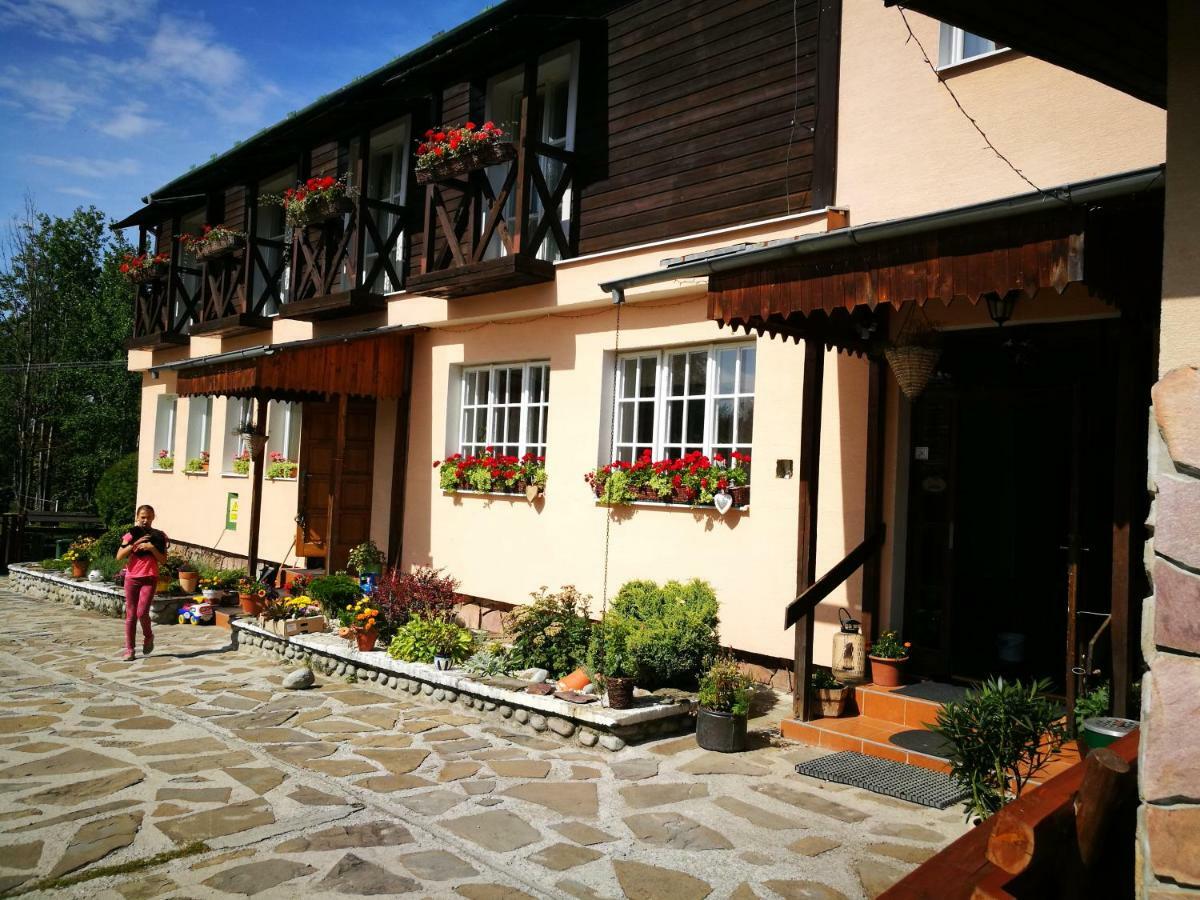 Penzion Monty Ranch Vysoke Tatry Stola Hotel Bagian luar foto